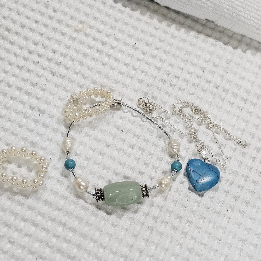 Pearl and Turquoise Bracelet, Necklace, and Ring Jewelry Bundle Set - Picture 4 of 15
